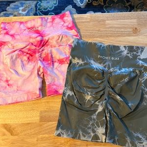 Pcheebum large green scrunch bottom shorts & medium pink scrunch bottom shorts